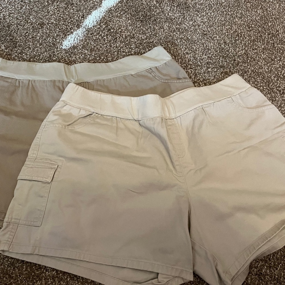 Motherhood Maternity Shorts